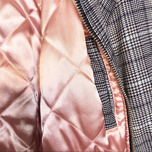 Gap plaid bomber jacket - Picture 12 of 13
